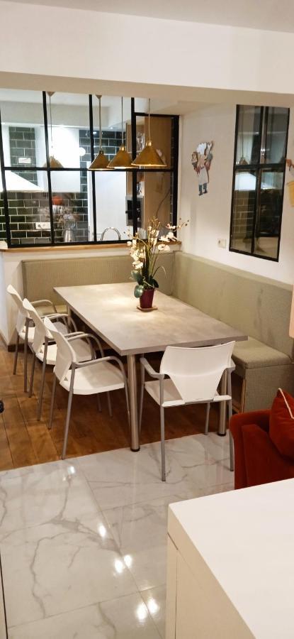 Liege 4420 Rue Jean Jaures 45 Grande Maison Joyeuse Avec Terrasse 30M2 Pour 8 Personnes Maximum Saint-Nicolas  Exterior foto