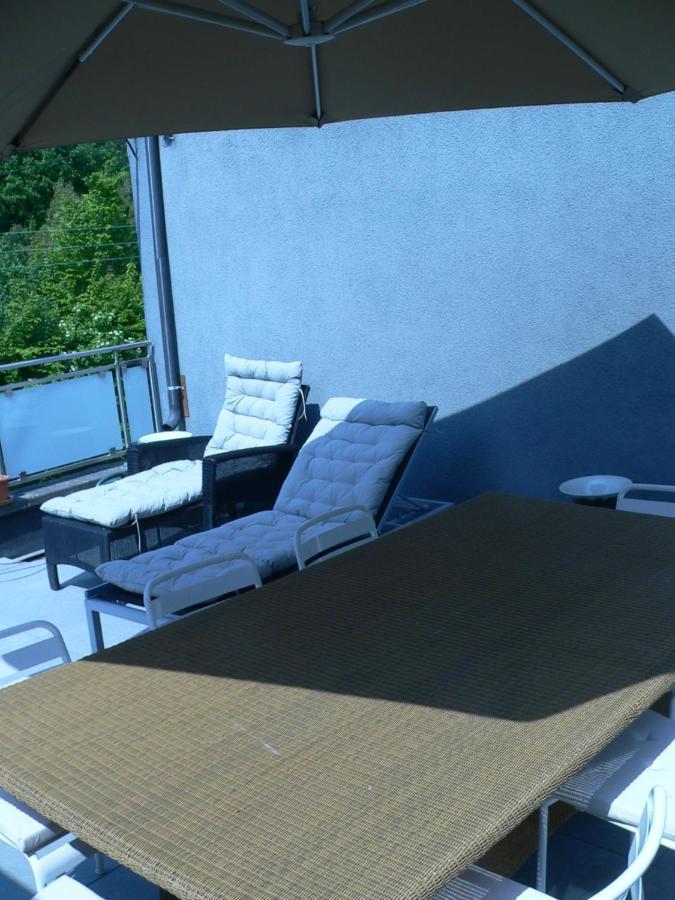 Liege 4420 Rue Jean Jaures 45 Grande Maison Joyeuse Avec Terrasse 30M2 Pour 8 Personnes Maximum Saint-Nicolas  Exterior foto