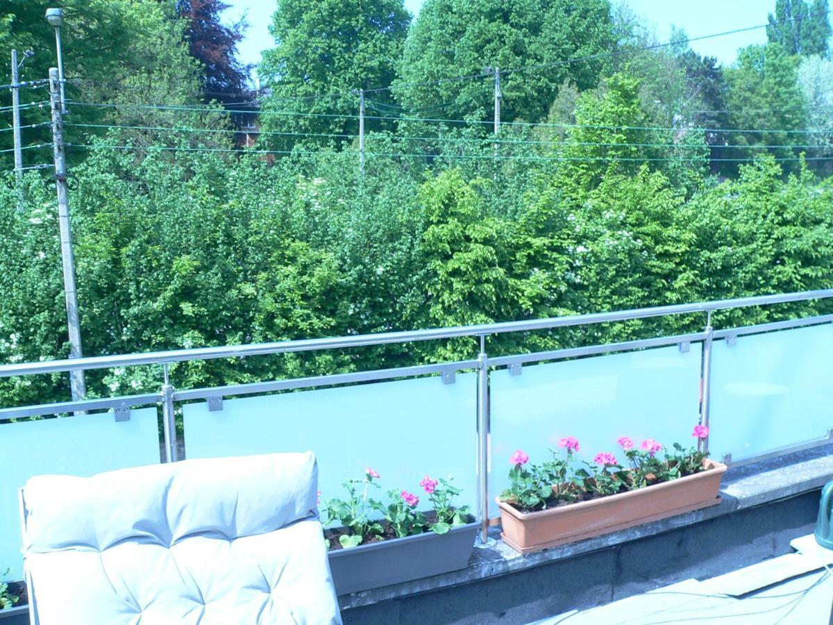 Liege 4420 Rue Jean Jaures 45 Grande Maison Joyeuse Avec Terrasse 30M2 Pour 8 Personnes Maximum Saint-Nicolas  Exterior foto
